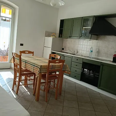 Casa Arcobaleno Diano dʼAlba