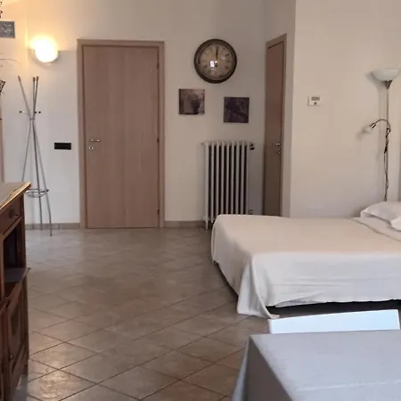 Casa Arcobaleno Çiftlik konaklama Diano dʼAlba