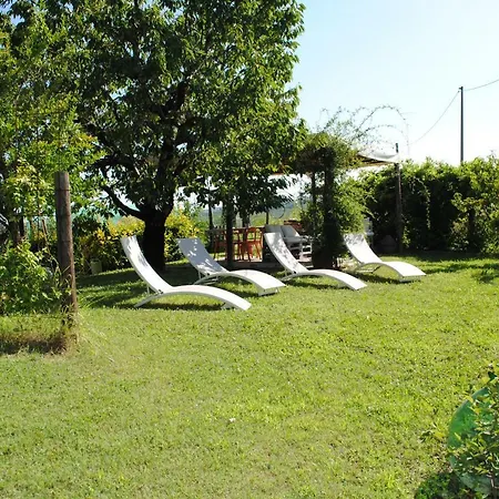 Casa Arcobaleno Apartments-room Diano dʼAlba